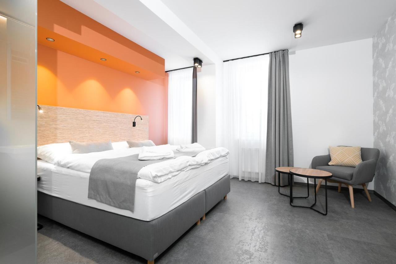 Hotel Diana การ์วินา ภายนอก รูปภาพ