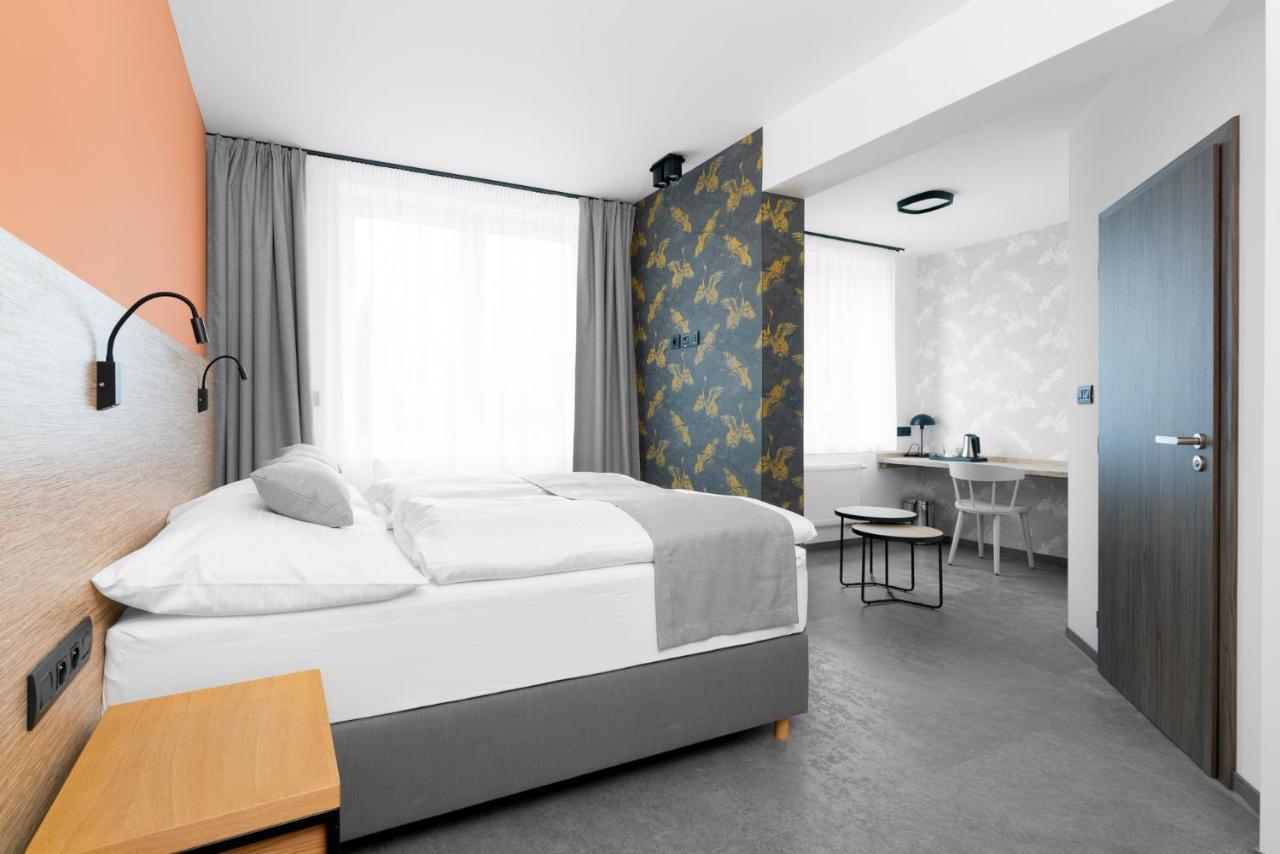 Hotel Diana การ์วินา ภายนอก รูปภาพ